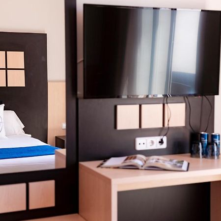 Hotel Aubi Sant Antoni De Calonge Kültér fotó